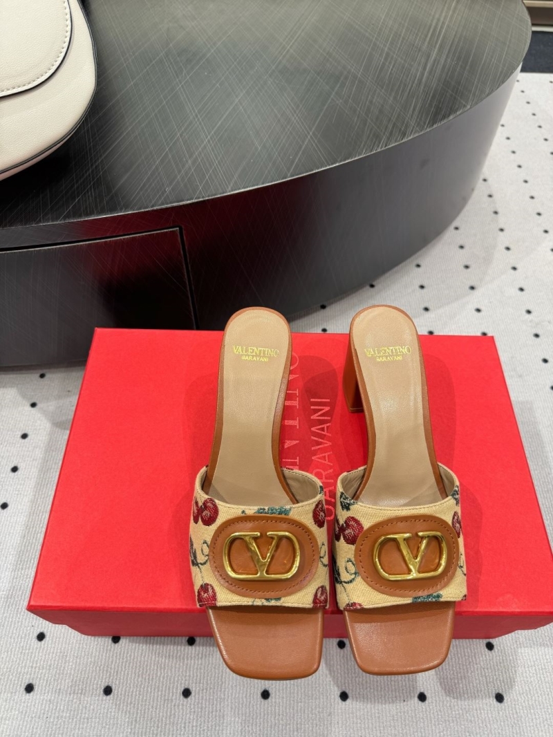 Va1e*ntin0 heeled shoes